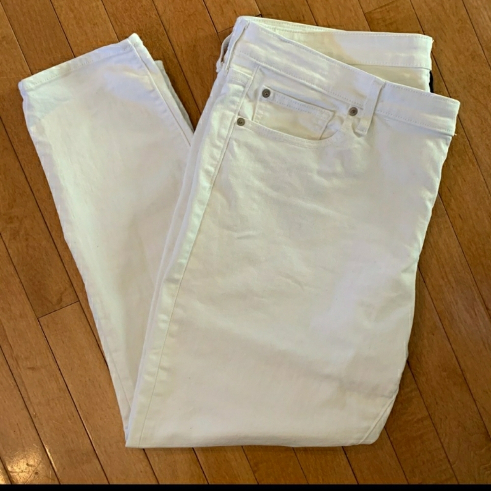 GAP Size 18 White Girlfriend Ankle Jeans